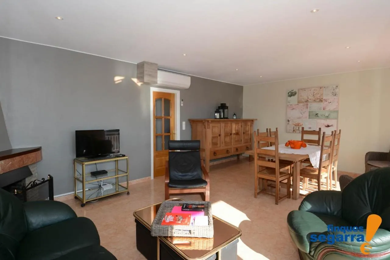 Holiday home Coral Villa Roda de Bera